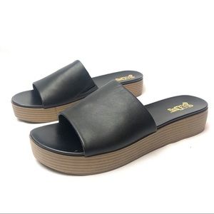 Brash Nika Platform Slide Sandals